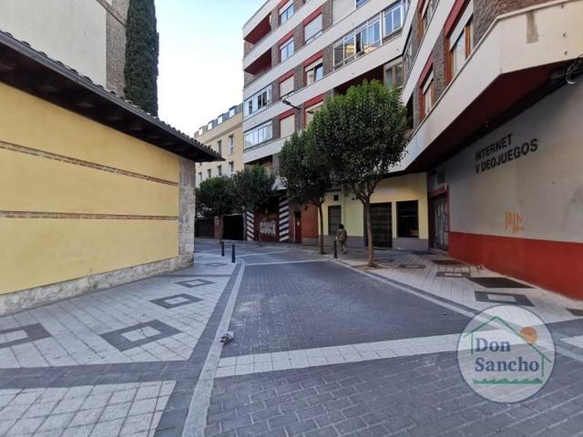 Garaje en venta en Valladolid photo 0