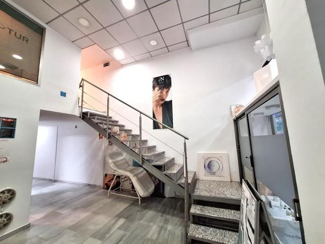 Local comercial en venta en Tavernes de la Valldigna, Costa de valencia photo 0