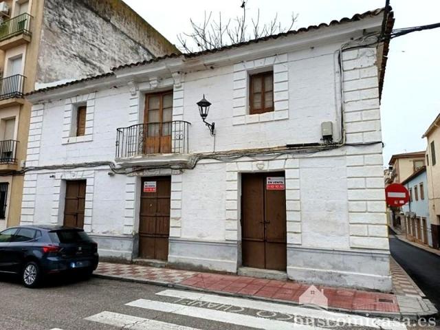 Chalet en venta en La Carolina, Calle Pedro Delgado, 23200 photo 0