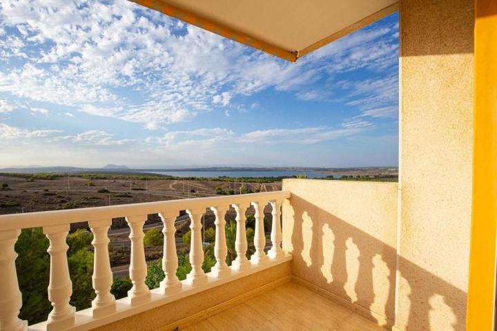 Apartamento en venta en Torrevieja, Torreblanca photo 0
