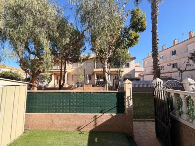 Bungalow en venta en Orihuela Costa photo 0