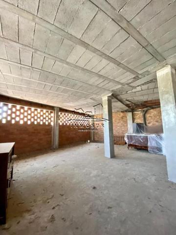 Local comercial en venta en Lucena, Lucena photo 0