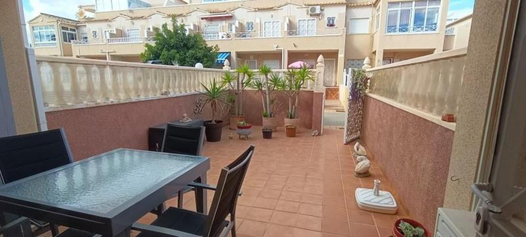 Chalet en venta en Orihuela Costa, Lomas de Cabo Roig photo 0