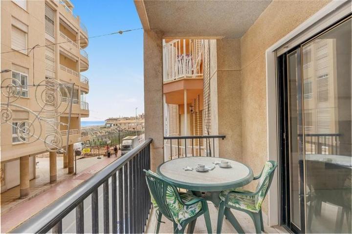 Piso en venta en Torrevieja, La Mata pueblo photo 0