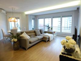 Piso en venta en Manresa, Passeig de Pere III photo 0