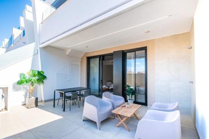 Apartamento en venta en San Pedro del Pinatar photo 0