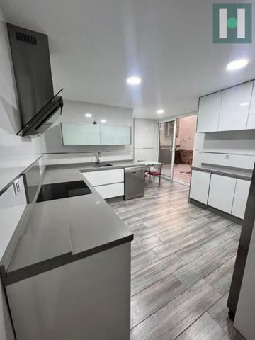 Piso en venta en Cartagena photo 0