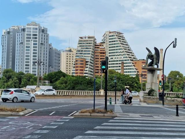 Piso en alquiler en Valencia, Valencia photo 0