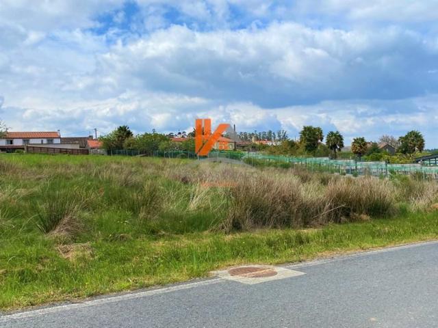 Parcela en venta en Teo photo 0