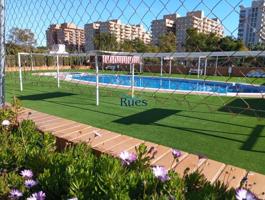 Apartamento en venta en Oropesa del Mar, Playa els amplaries photo 0