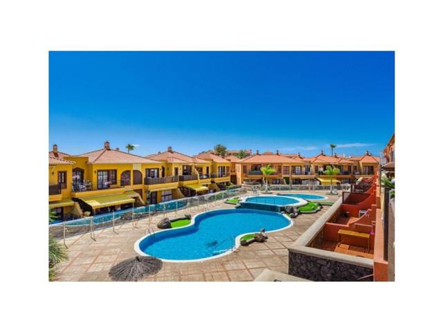 Piso en venta en Arona photo 0