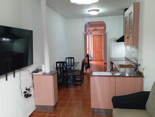 Apartamento en venta en Valencia, El Cabanyal-El Canyamelar photo 0