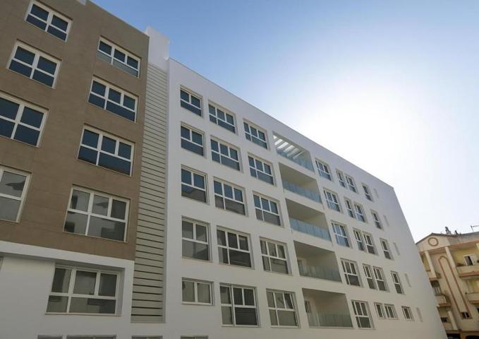 Apartamento en venta en Estepona, Calle Ceuta, 29680 photo 0