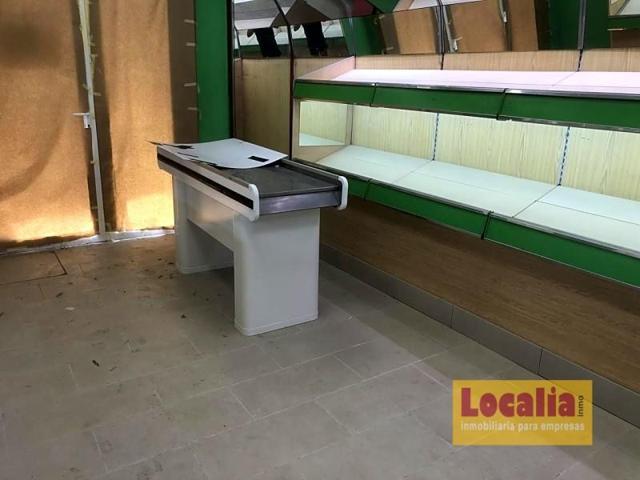 Local comercial en alquiler en Torrelavega photo 0