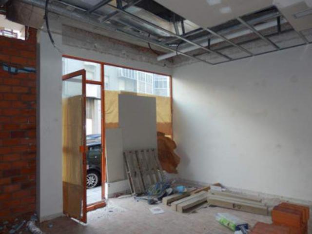 Local comercial en alquiler en Boiro, Boiro photo 0