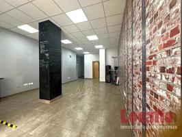Local comercial en alquiler en Torrelavega, Calle Pando, 39300 photo 0