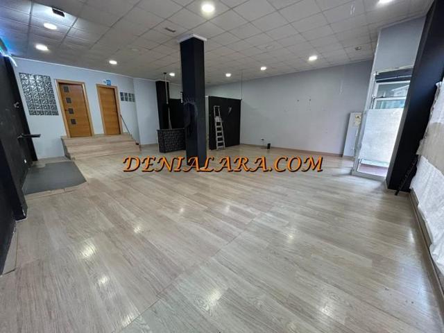 Local comercial en alquiler en Denia photo 0