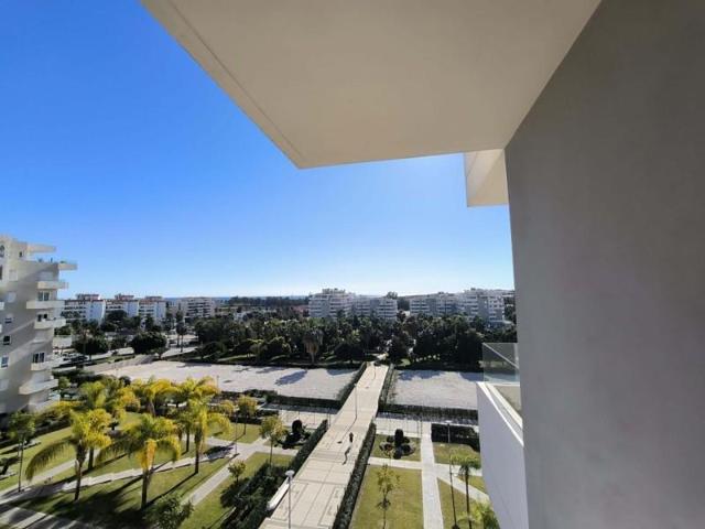 Piso en alquiler en Marbella, Marbella photo 0