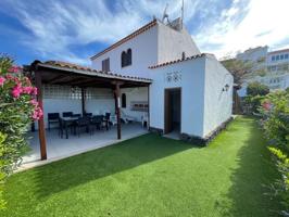 Chalet en alquiler en San Bartolomé de Tirajana, Playa del Inglés photo 0