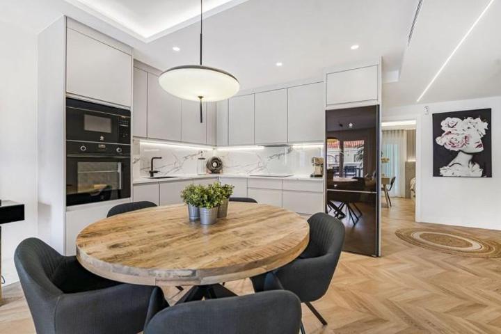 Piso en alquiler en Marbella, Marbella photo 0