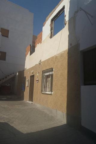 Casa en venta en Adra, Adra centro photo 0