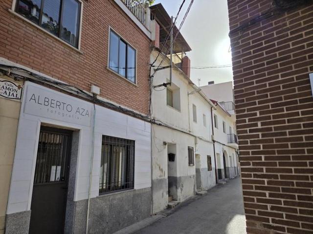 Adosada en venta en Mocejón, Calle Ramón y Cajal, 45270 photo 0