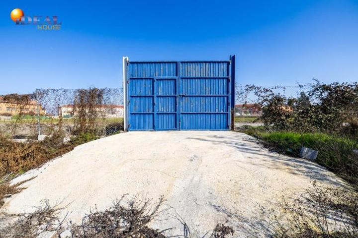 Terreno en venta en Belicena, Vega de granada zona noroeste photo 0