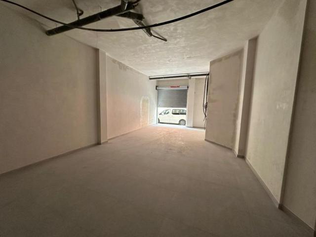 Local comercial en venta en Alzira, Alquenència-Venècia photo 0