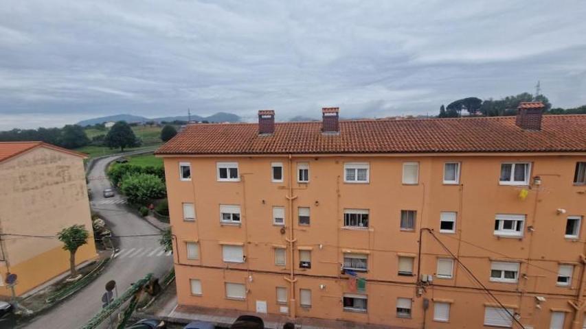 Piso en venta en Camargo, Revilla photo 0