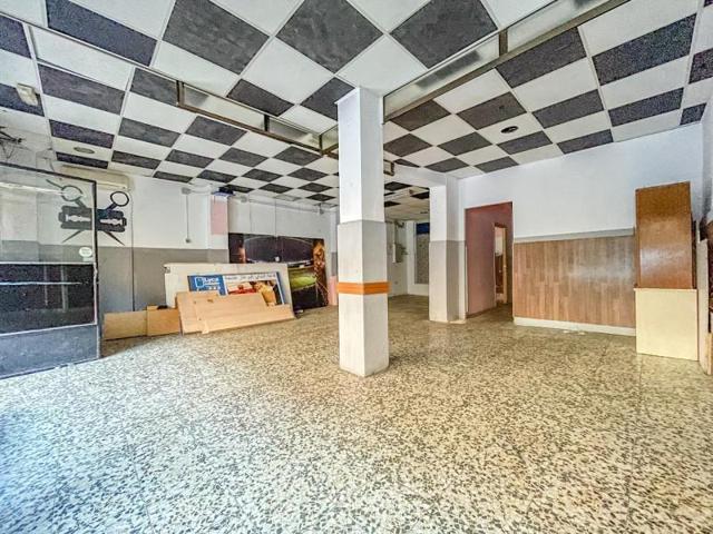 Local comercial en venta en Madrid, Universidad photo 0