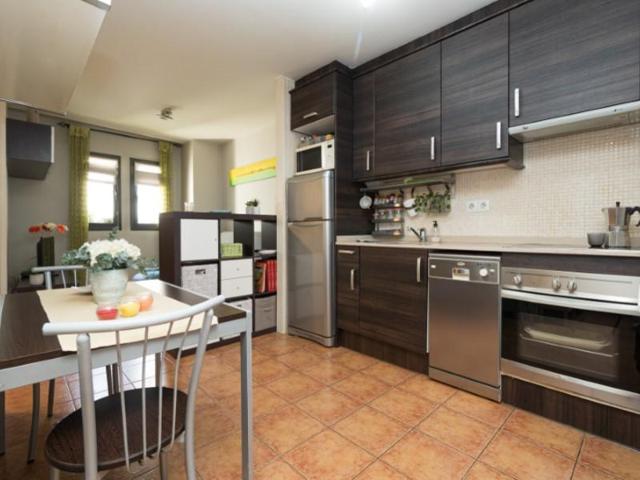 Piso en venta en Figueres photo 0