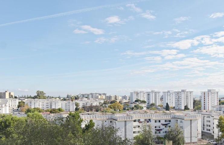 Piso en venta en Jerez de la Frontera, Oeste - La Coronacion photo 0