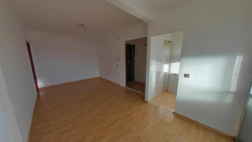 Piso en venta en Badalona, Sant Roc photo 0