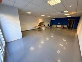 Local comercial en alquiler en Igualada, Centre photo 0