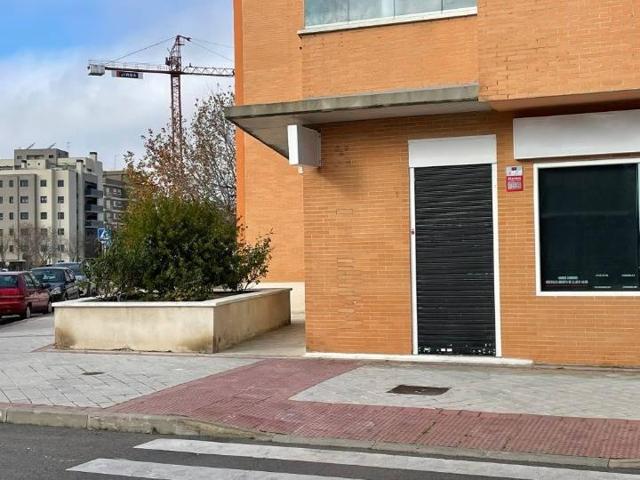Local comercial en venta en Fuenlabrada photo 0