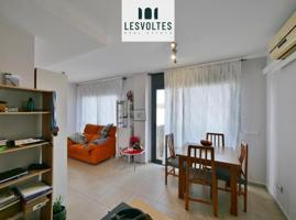 Piso en venta en La Bisbal d'Empordà, Carrer Marquès de Cruïlles, 17100 photo 0