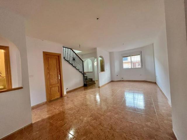 Adosada en venta en Cijuela, Zona aeropuerto photo 0