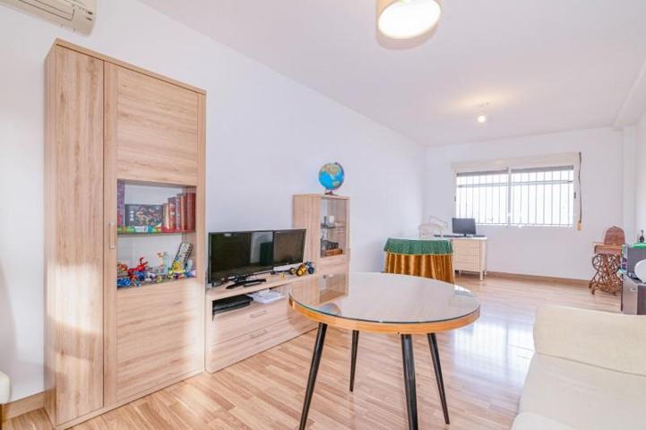 Adosada en venta en Güevéjar, Güevejar-Ayuntamiento photo 0