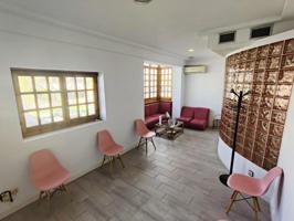 Local comercial en venta en Chiclana de la Frontera, Chiclana De La Frontera photo 0