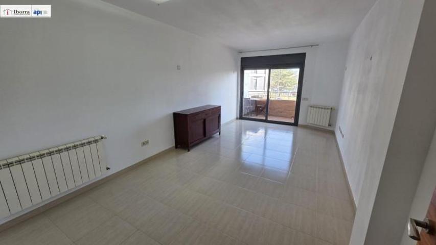 Piso en venta en Tordera, Centro photo 0