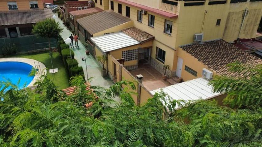 Casa en venta en Los Barrios, Los Cortijillos photo 0