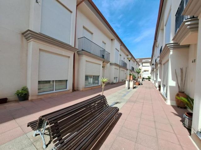 Adosada en venta en Alzira, Cartonages photo 0