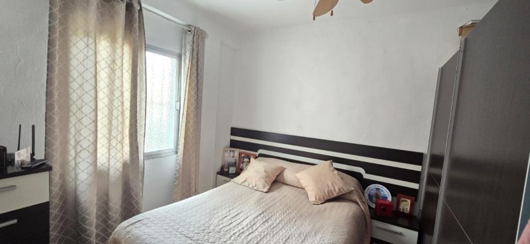 Casas de pueblo en venta en Torre del Mar, Playa poniente photo 0