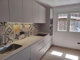 Piso en venta en Benidorm, Old town - Port photo 0