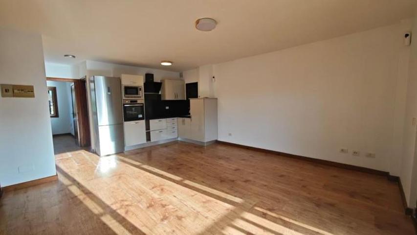 Piso en venta en Puerto de la Cruz, Avenida Marqués de Villanueva del Prado, 38400 photo 0