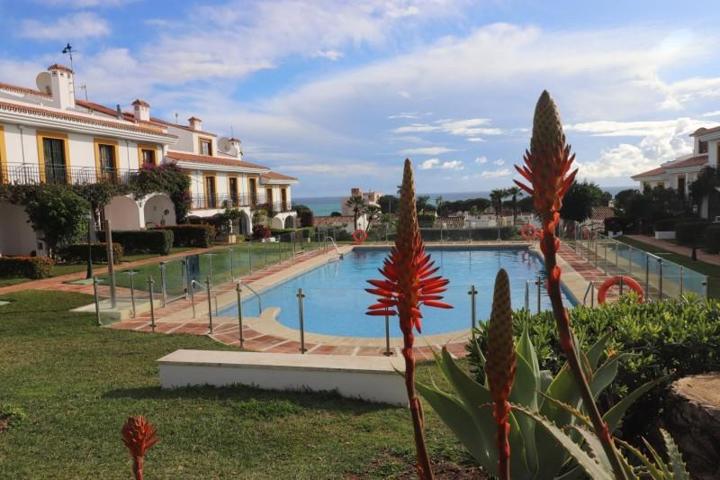 Adosada en venta en Mijas, Sitio de Calahonda photo 0