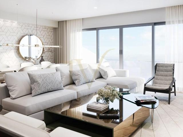 Apartamento en venta en Fuengirola photo 0