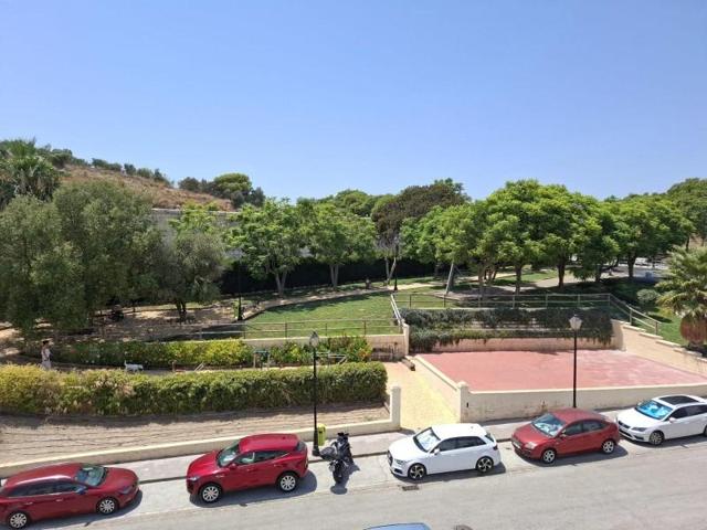 Adosada en venta en Fuengirola, Torreblanca del Sol photo 0