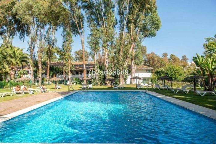 Piso en venta en Marbella, Marbella photo 0