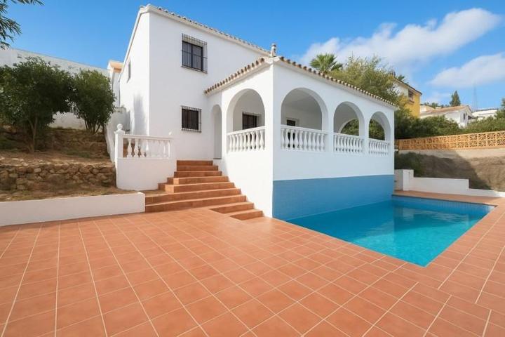 Casa en venta en Benalmádena, Monte Alto photo 0